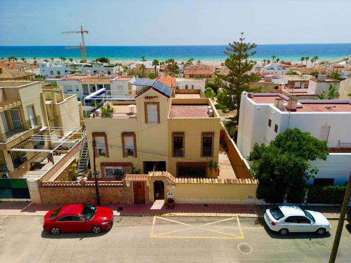 Image No.1-3 Bed Duplex for sale