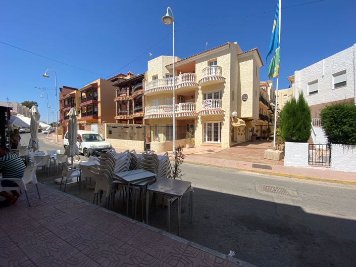 Image No.3-2 Bed Apartment for sale