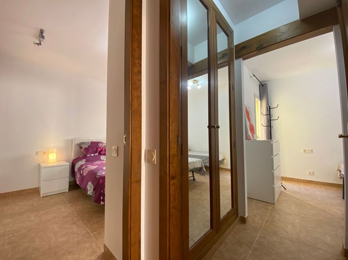 Image No.33-2 Bed Apartment for sale