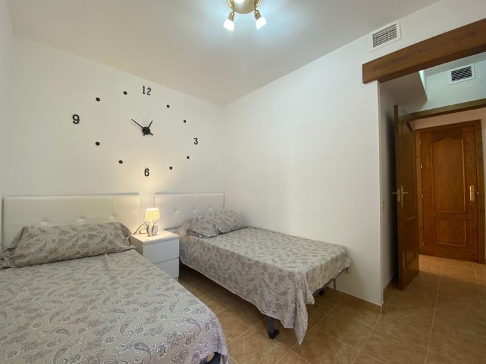 Image No.37-2 Bed Apartment for sale