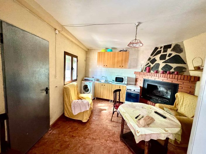 Image No.18-4 Bed House for sale