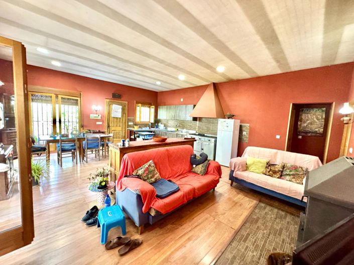 Image No.17-2 Bed House for sale