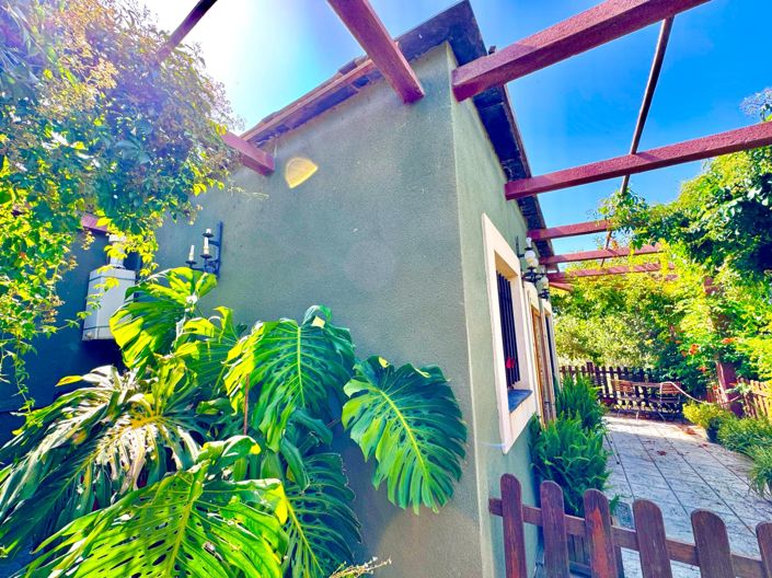 Image No.22-2 Bed House for sale