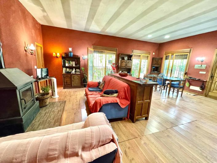 Image No.29-2 Bed House for sale