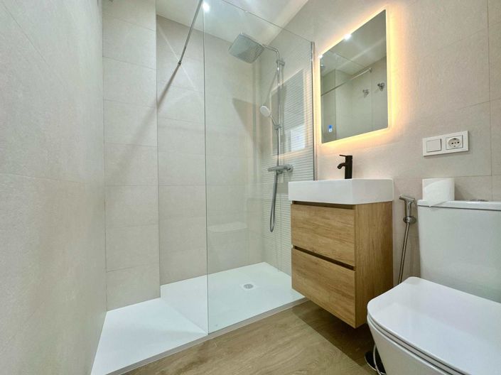 Image No.11-2 Bed Apartment for sale