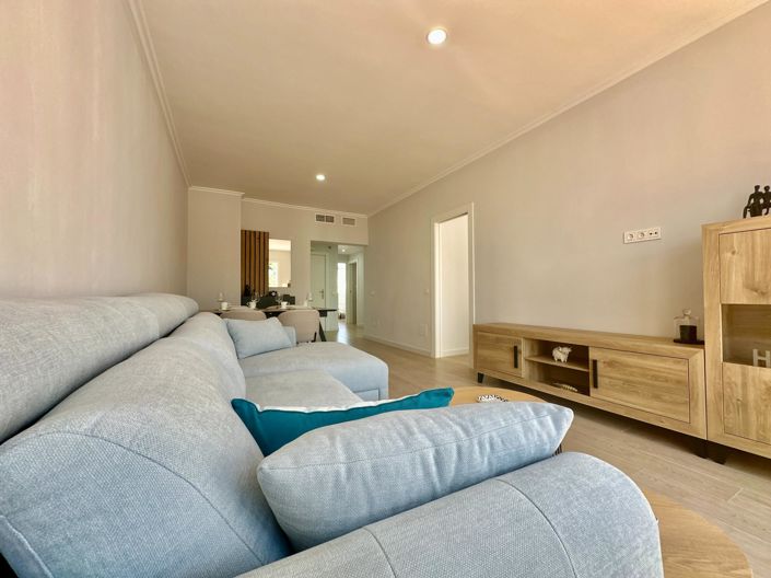 Image No.14-2 Bed Apartment for sale