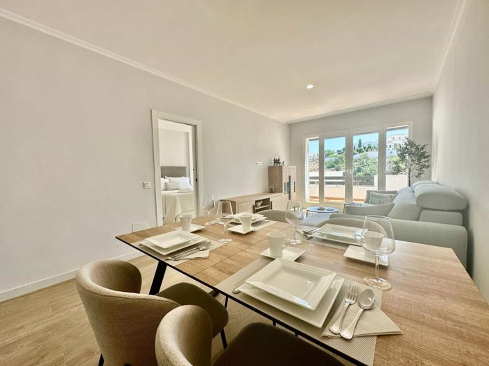 Image No.22-2 Bed Apartment for sale