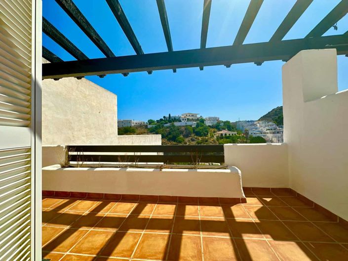 Image No.31-2 Bed Apartment for sale