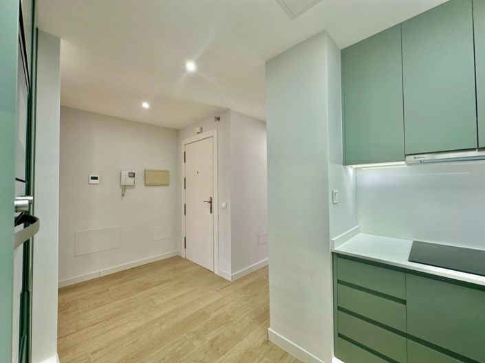 Image No.34-2 Bed Apartment for sale