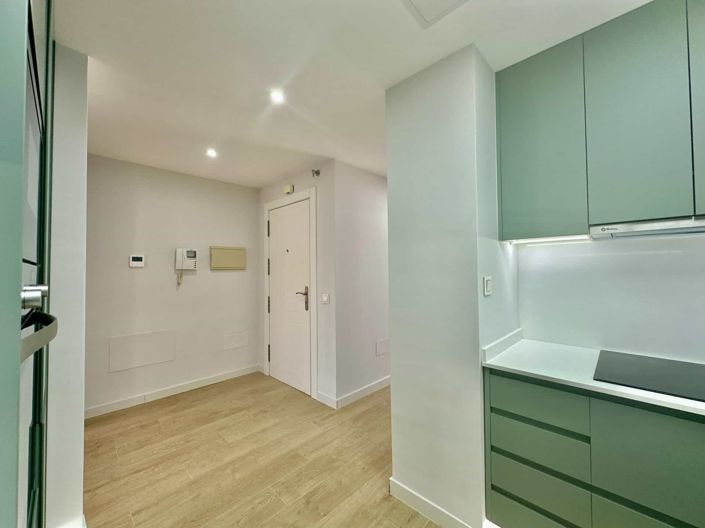 Image No.34-2 Bed Apartment for sale