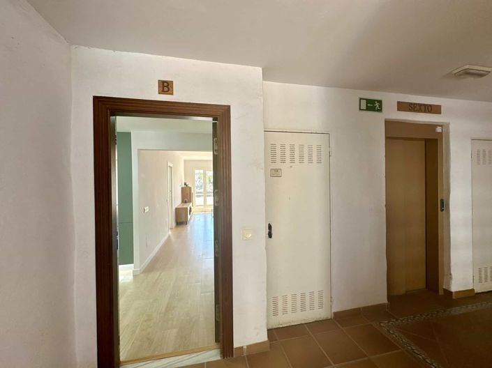 Image No.43-2 Bed Apartment for sale