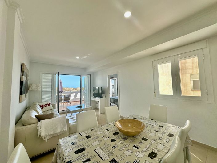 Image No.24-2 Bed Apartment for sale