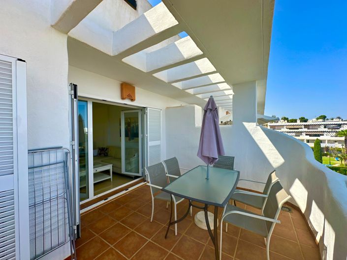 Image No.30-2 Bed Apartment for sale