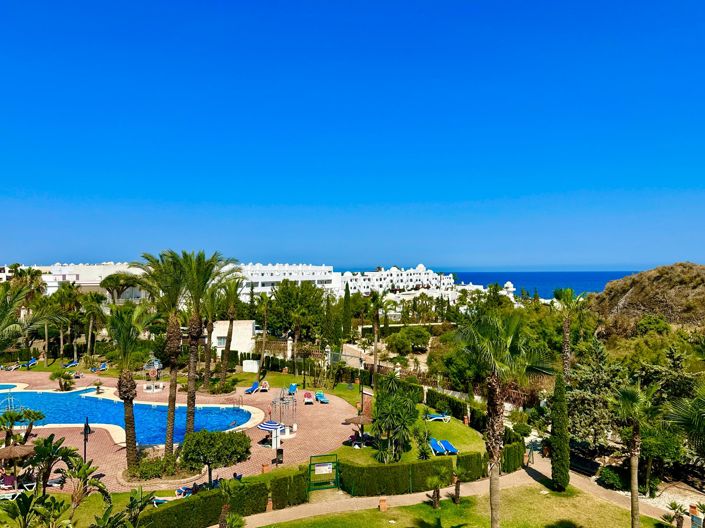 Image No.43-2 Bed Apartment for sale