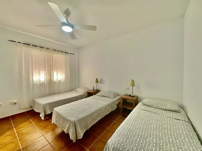 Image No.14-2 Bed Apartment for sale