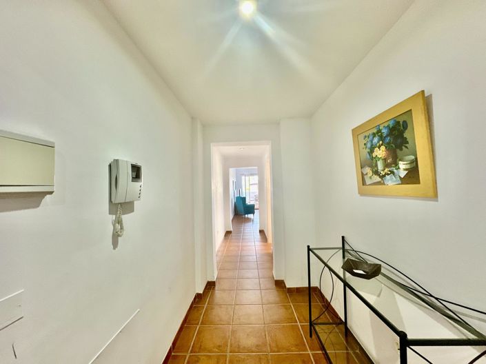 Image No.19-2 Bed Apartment for sale