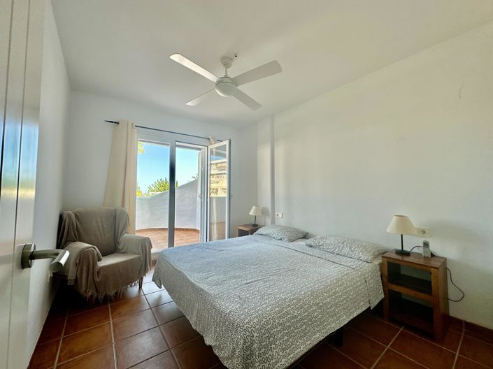 Image No.8-2 Bed Apartment for sale