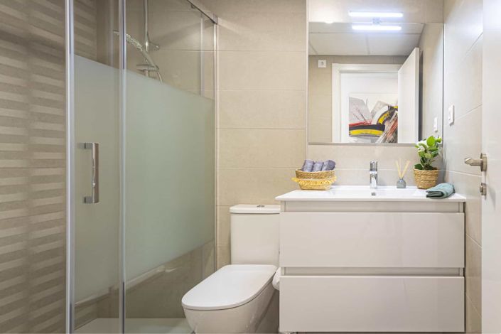 Image No.11-2 Bed Apartment for sale