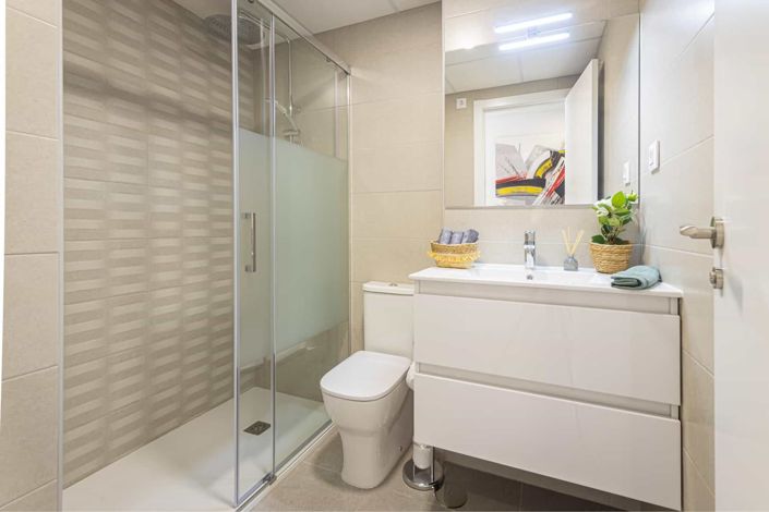 Image No.12-2 Bed Apartment for sale