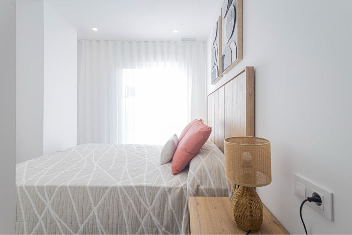 Image No.28-2 Bed Apartment for sale