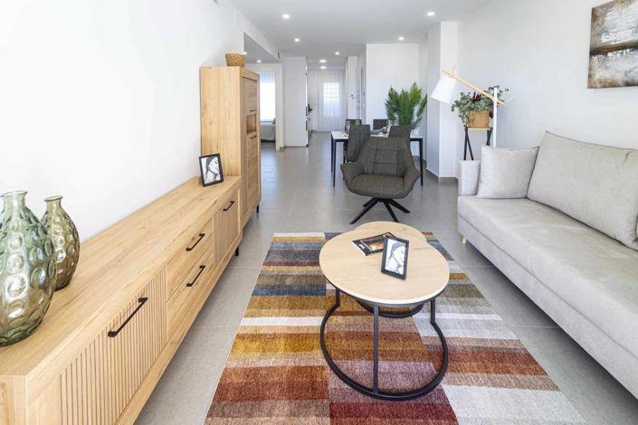 Image No.50-2 Bed Apartment for sale