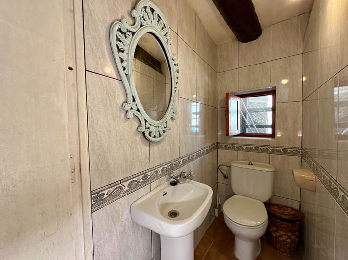 Image No.37-4 Bed Townhouse for sale