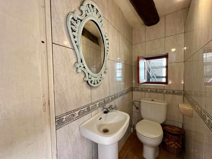 Image No.37-4 Bed Townhouse for sale