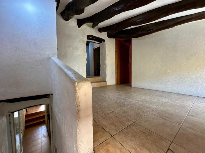 Image No.38-4 Bed Townhouse for sale