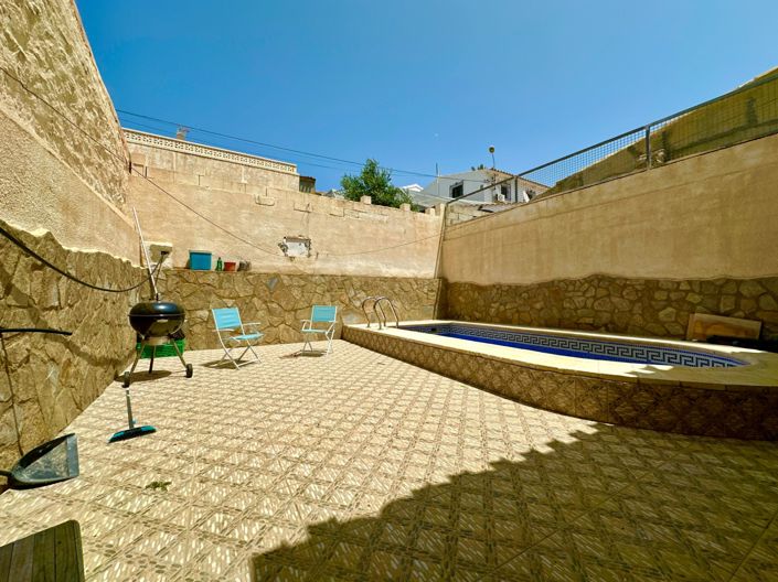 Image No.5-4 Bed Townhouse for sale