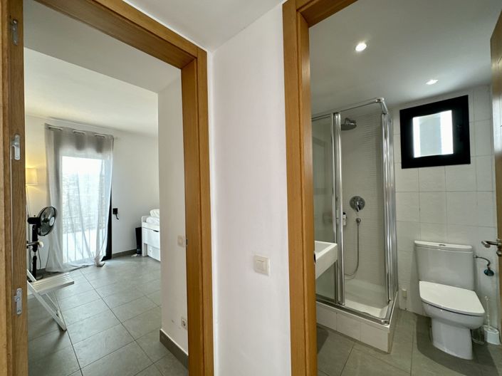 Image No.25-2 Bed Penthouse for sale