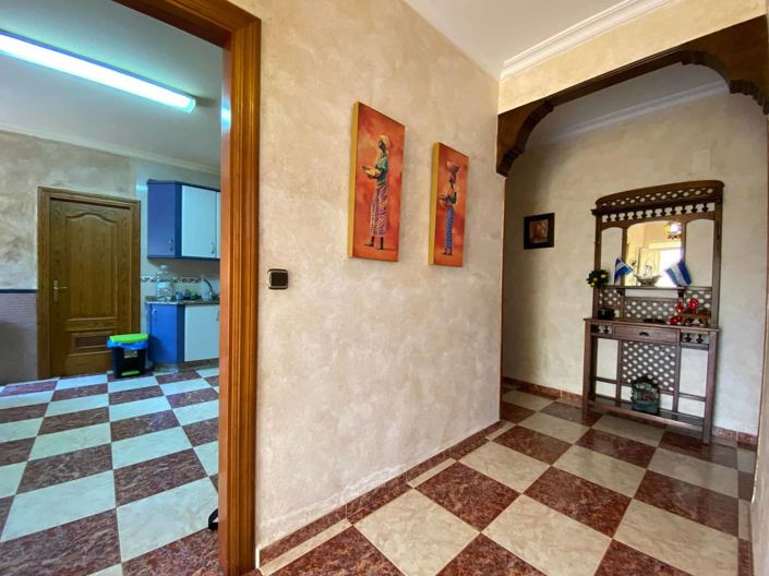 Image No.20-4 Bed Villa for sale