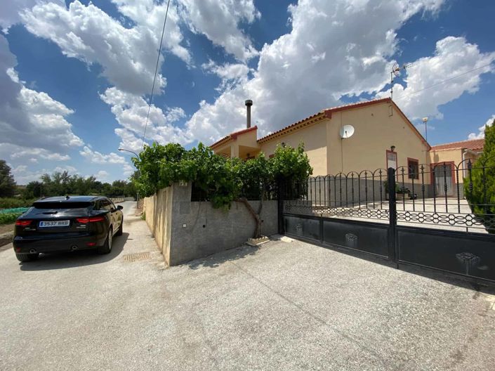 Image No.61-4 Bed Villa for sale