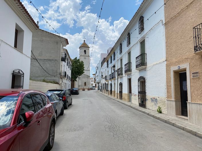 Image No.93-4 Bed Villa for sale