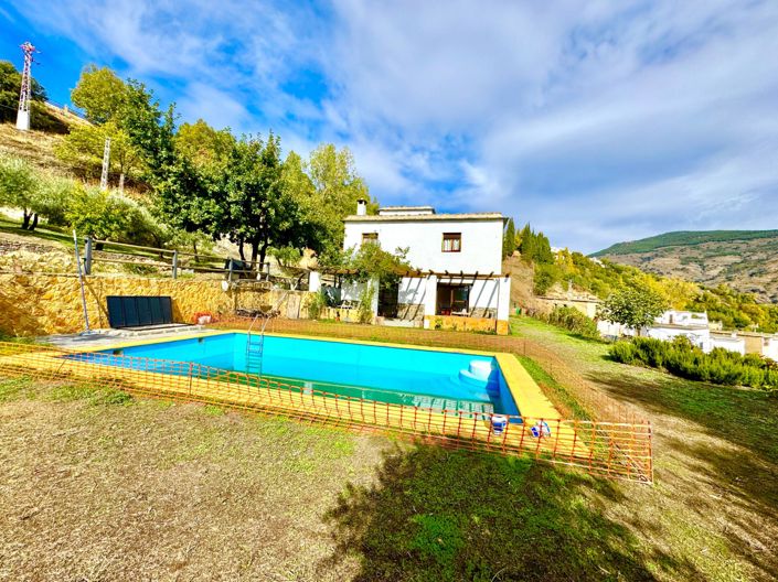 Image No.12-6 Bed Villa for sale