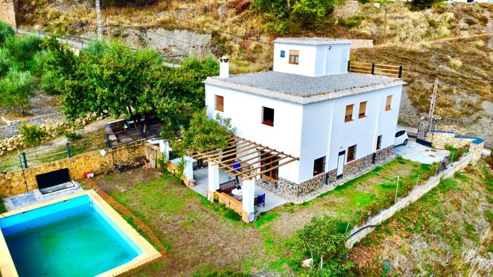 Image No.3-6 Bed Villa for sale