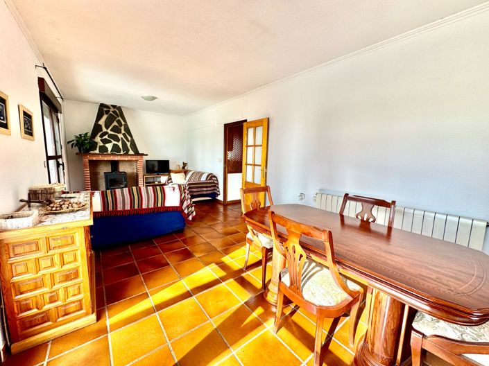 Image No.32-6 Bed Villa for sale