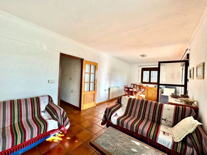 Image No.35-6 Bed Villa for sale