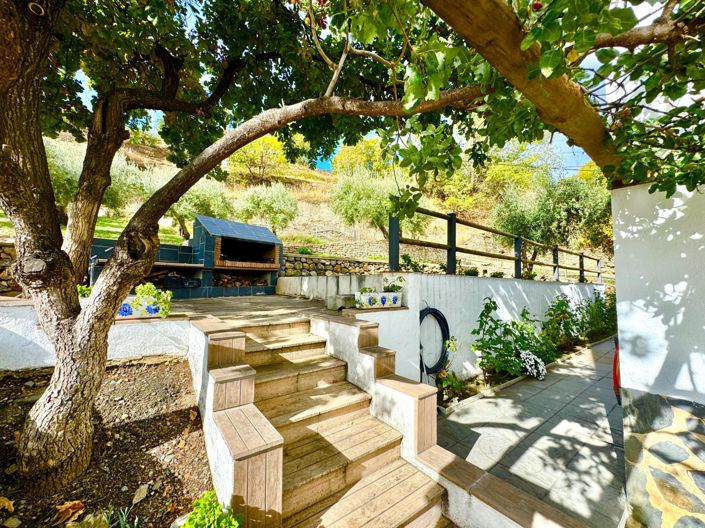 Image No.48-6 Bed Villa for sale