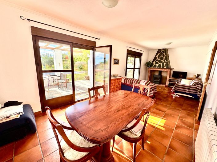 Image No.6-6 Bed Villa for sale