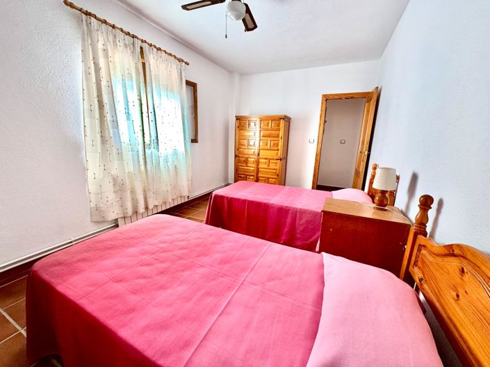 Image No.52-6 Bed Villa for sale