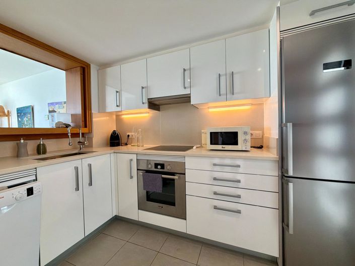 Image No.13-3 Bed Apartment for sale