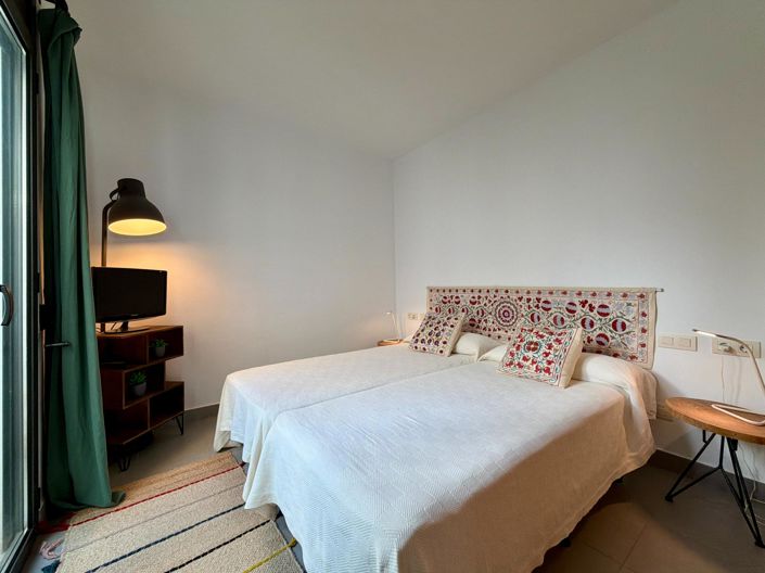 Image No.15-3 Bed Apartment for sale