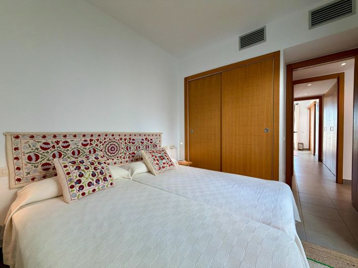 Image No.17-3 Bed Apartment for sale