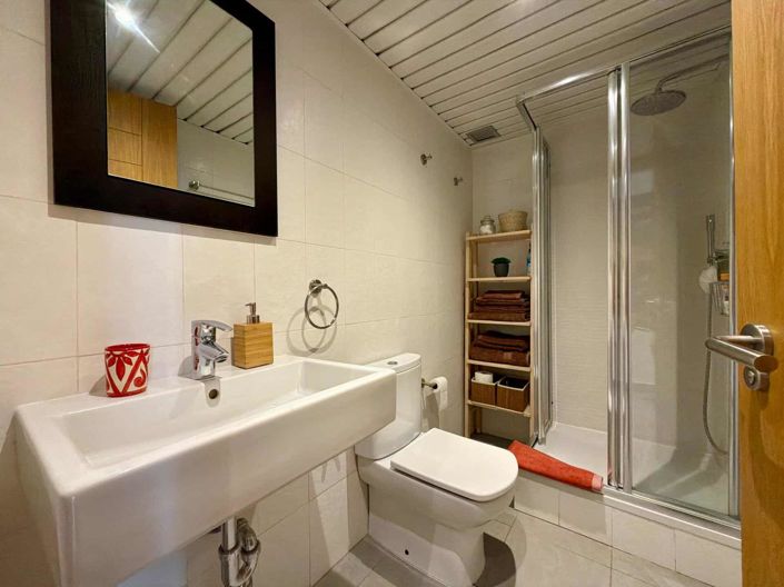 Image No.20-3 Bed Apartment for sale