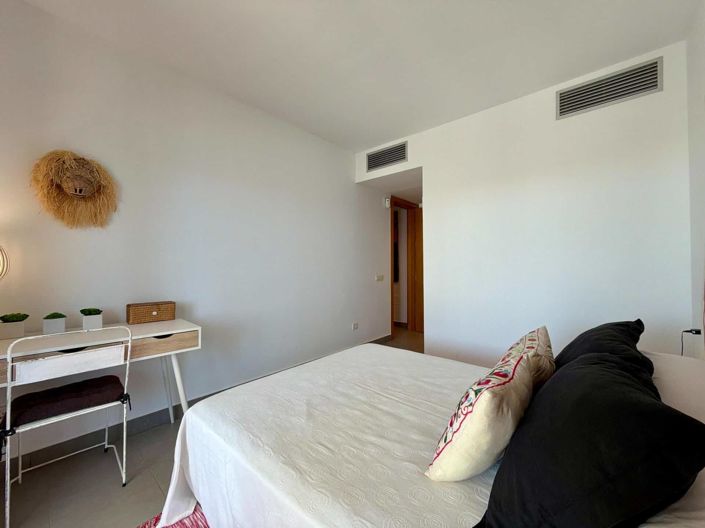 Image No.23-3 Bed Apartment for sale