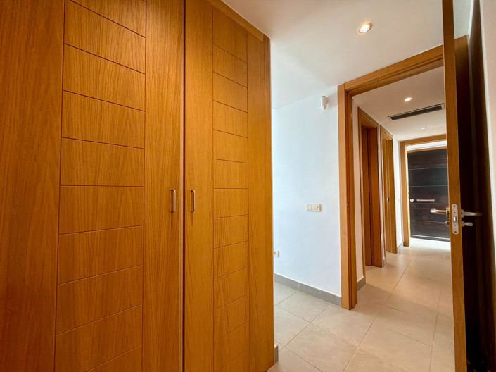 Image No.28-3 Bed Apartment for sale