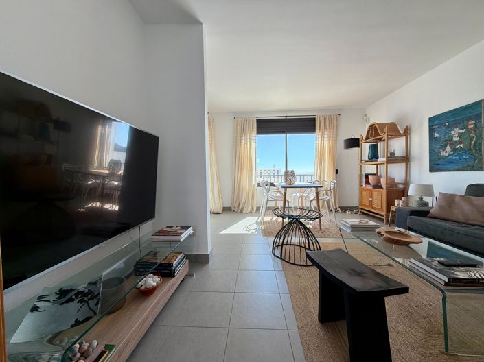 Image No.34-3 Bed Apartment for sale