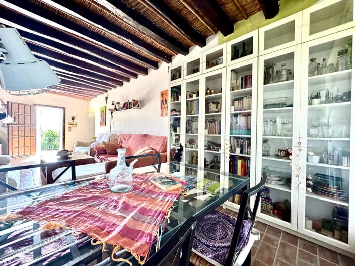 Image No.11-4 Bed Villa for sale