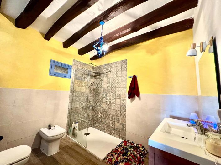 Image No.17-4 Bed Villa for sale