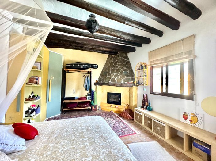 Image No.4-4 Bed Villa for sale